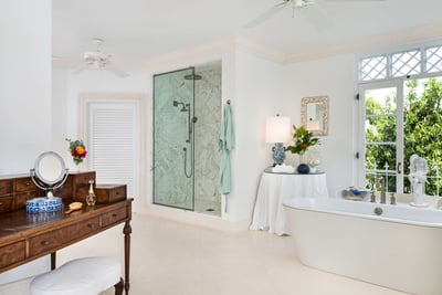 Luxury Villa Photo #31
