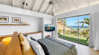Luxury Villa Photo #46