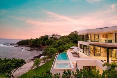 Luxury Villa Photo #7