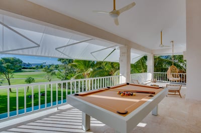 Luxury Villa Photo #23