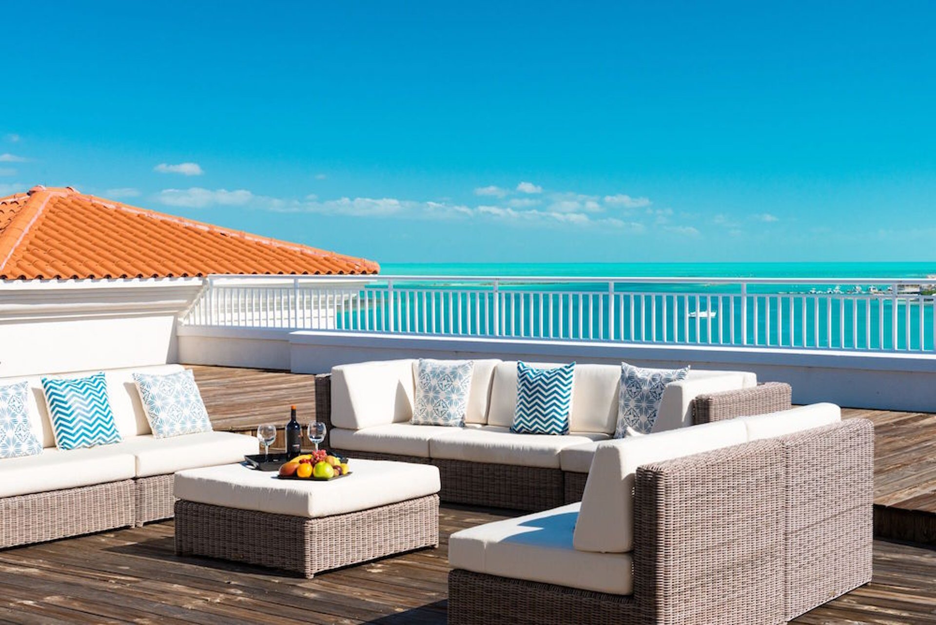 2 BDM Oceanfront Penthouse Suite at Blue Haven Resort - 1