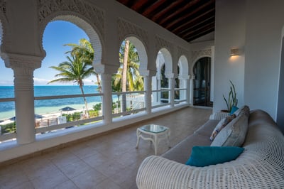 Luxury Villa Photo #52