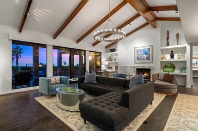 Luxury Villa Photo #39