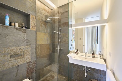 Luxury Villa Photo #29
