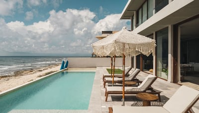 Luxury Villa Photo #4