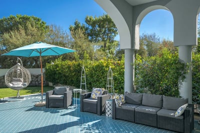 Luxury Villa Photo #9