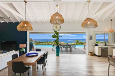 Luxury Villa Photo #19