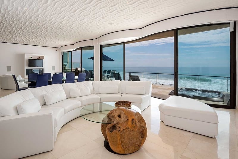 Dolphin Beachfront
