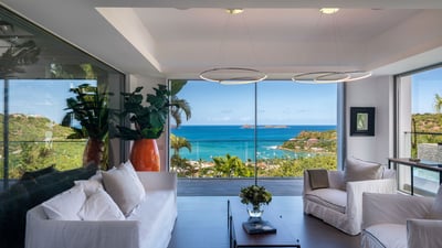 Luxury Villa Photo #24