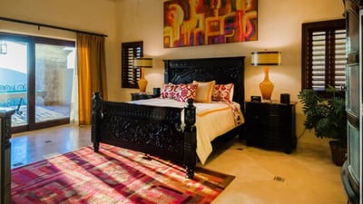 Luxury Villa Photo #29