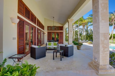 Luxury Villa Photo #10