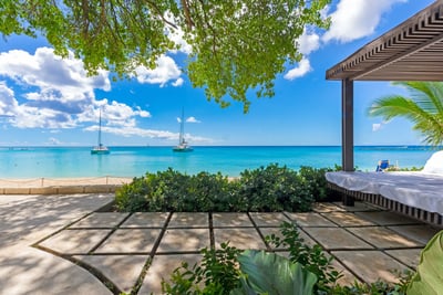 Luxury Villa Photo #5