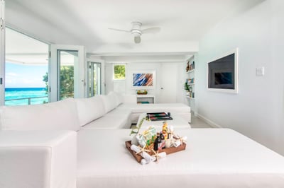 Luxury Villa Photo #11