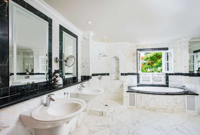 Luxury Villa Photo #7