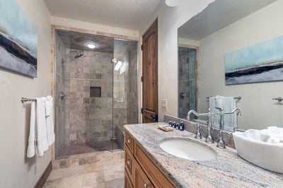 Luxury Villa Photo #31