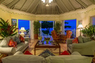 Luxury Villa Photo #12