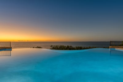 Luxury Villa Photo #2