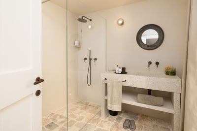 Luxury Villa Photo #24