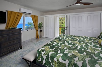 Luxury Villa Photo #29