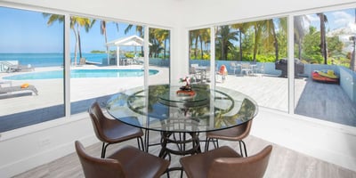 Luxury Villa Photo #13