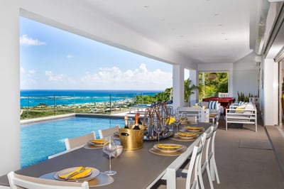Luxury Villa Photo #5
