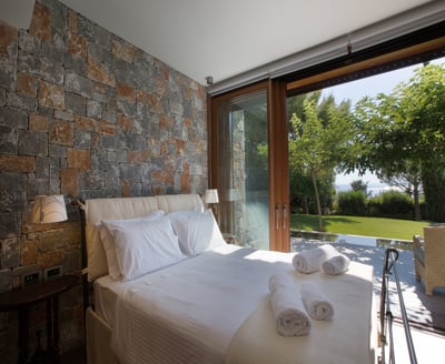 Luxury Villa Photo #39