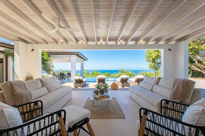 Luxury Villa Photo #9