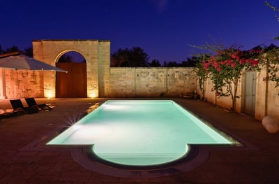 Luxury Villa Photo #8
