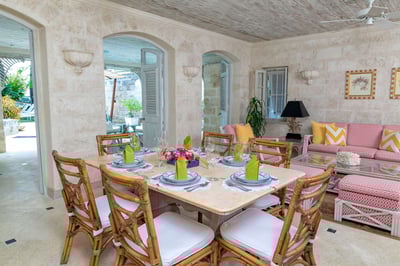 Luxury Villa Photo #9
