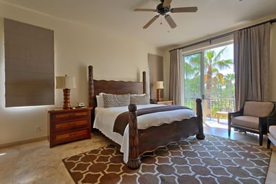 Luxury Villa Photo #13
