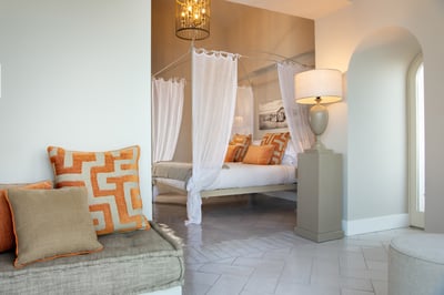 Luxury Villa Photo #15