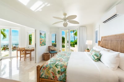 Luxury Villa Photo #45