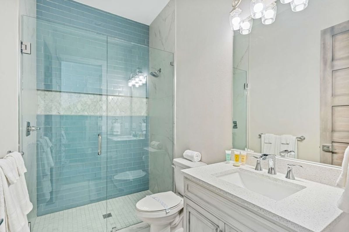 Paradise Palisade Estate