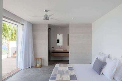 Luxury Villa Photo #27