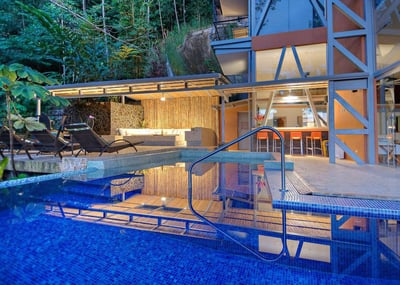Luxury Villa Photo #3