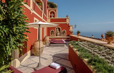 Luxury Villa Photo #8