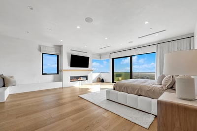 Luxury Villa Photo #48