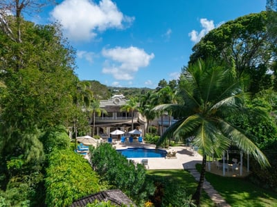 Luxury Villa Photo #28