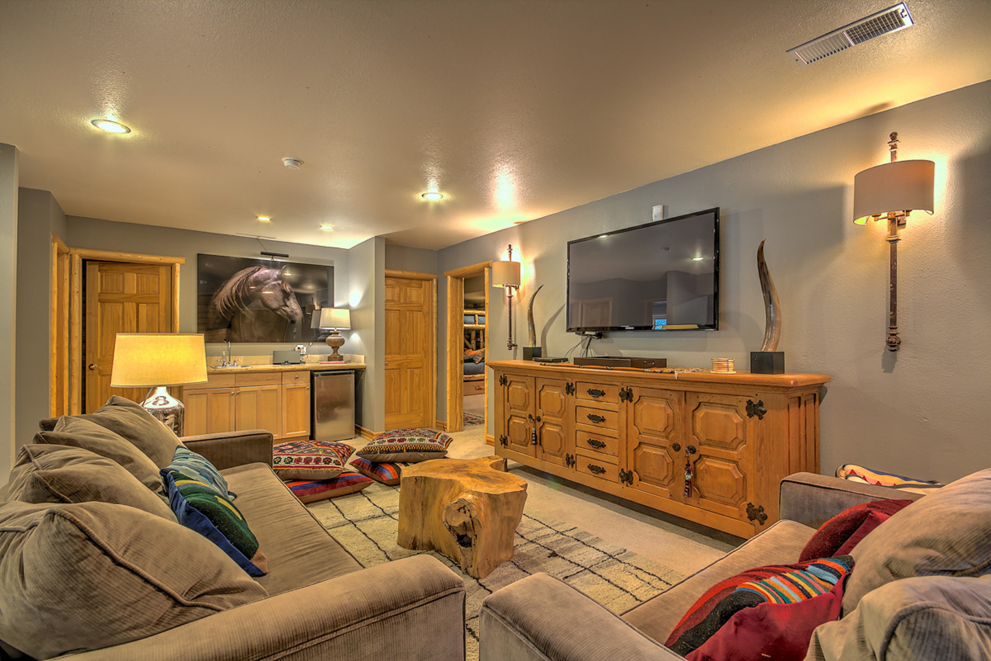 Aspen Meadow Lodge - 16