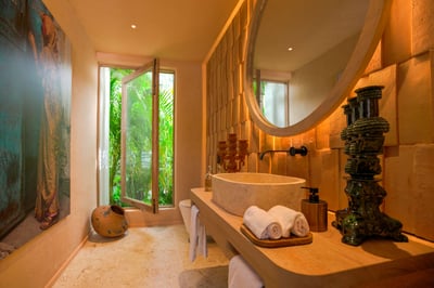 Luxury Villa Photo #79