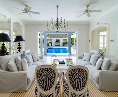 Luxury Villa Photo #13