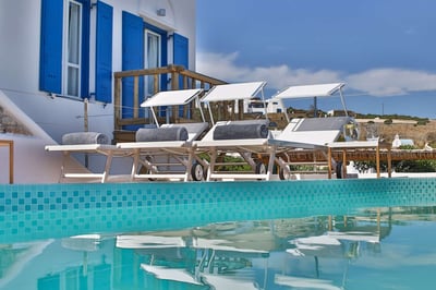 Luxury Villa Photo #5
