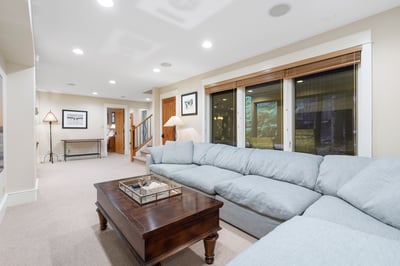 Luxury Villa Photo #32