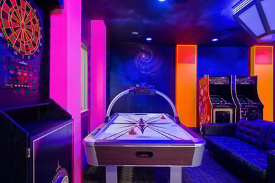 Luxury Villa Photo #40