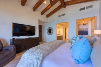 Luxury Villa Photo #69