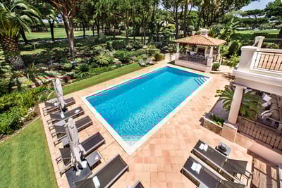 Luxury Villa Photo #3