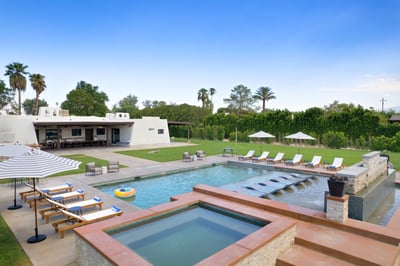 Luxury Villa Photo #6