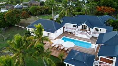 Luxury Villa Photo #11