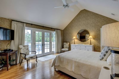 Luxury Villa Photo #22