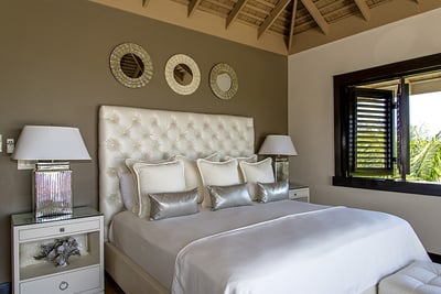 Luxury Villa Photo #13